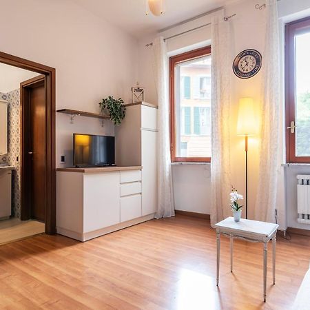 Casa Blu Flexyrent Apartment Wifi - No Ac Milan Bagian luar foto