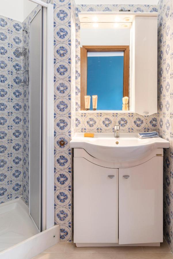 Casa Blu Flexyrent Apartment Wifi - No Ac Milan Bagian luar foto